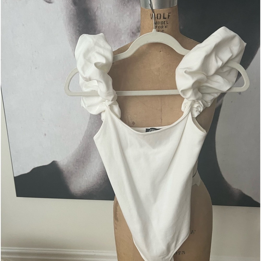 Express XS Bodysuit